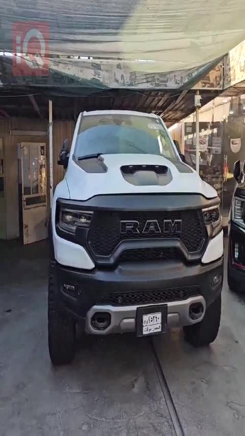 Car Video Thumbnail